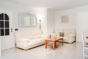 Comfortable apartment on the beach's first line.